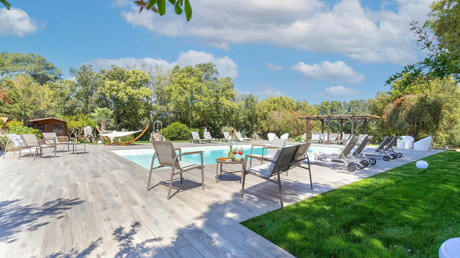 Clicksardegna Luxury Villa Elike With Private Pool With Patio And Barbecue Area Surigheddu
