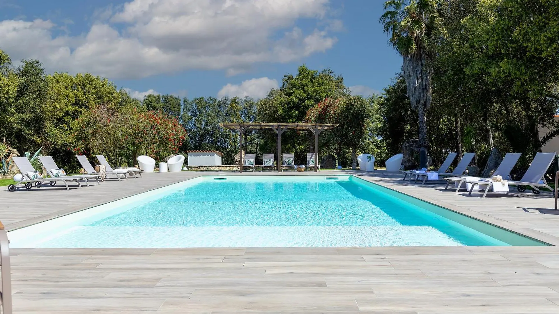 Clicksardegna Luxury Villa Elike With Private Pool With Patio And Barbecue Area Surigheddu