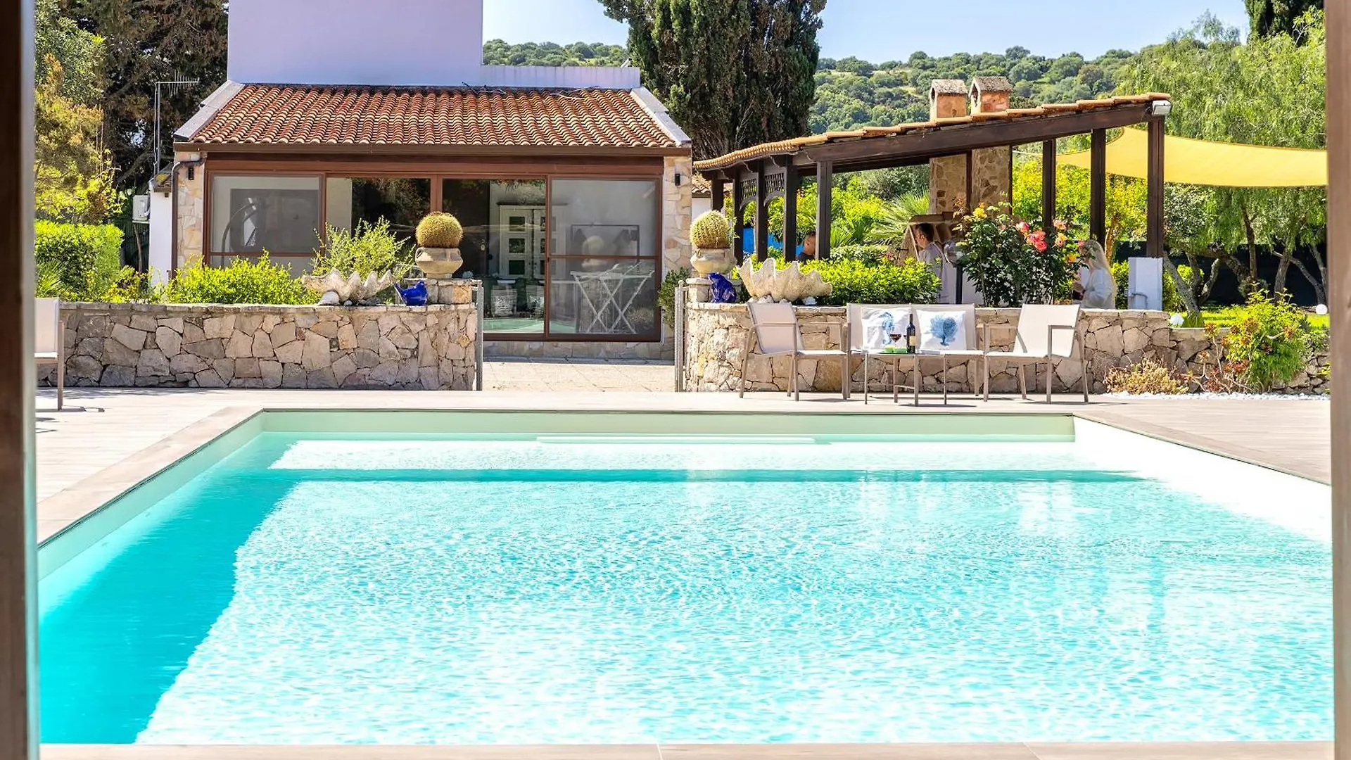 Clicksardegna Luxury Villa Elike With Private Pool With Patio And Barbecue Area Surigheddu